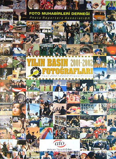 Yılın Basın Fotoğrafları  (2001-2002) (20-A-15)